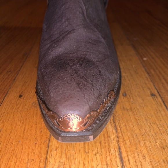 Brown cowboy boots with rose gold accents - Picture 4 of 8